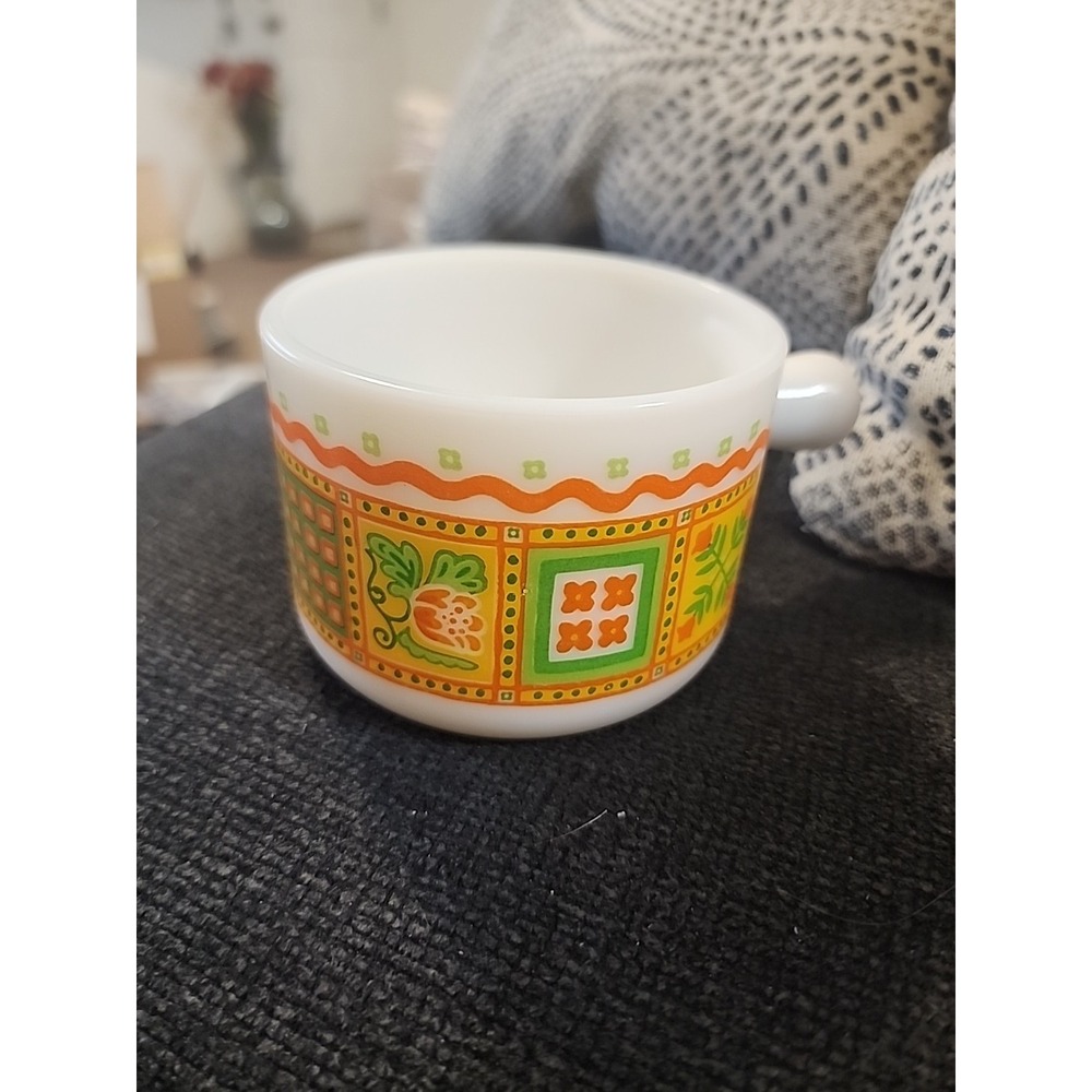 Vintage 1970s Avon Milk Glass Soup Cup / Bowl‎ with Handle
